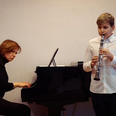 VALSTS KONKURSS pūšaminstrumentu spēlē