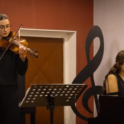 Vispārējo klavieru mūzikas skolas audzēkņu koncerts Ziemas muzikālie stāsti