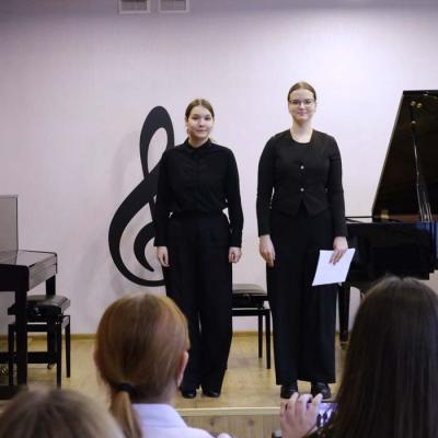 Vidusskolas vispārējo klavieru koncerts “Ziemas fantāzijas”