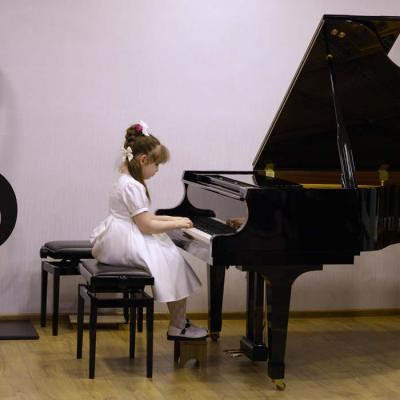 Vispārējo klavieru audzēkņu mācību koncerts “Ziemas muzikālie stāsti”