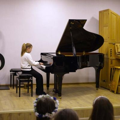 Vispārējo klavieru audzēkņu mācību koncerts “Ziemas muzikālie stāsti”