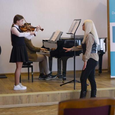 Pedagogu profesionālās kvalifikācijas pilnveides programma IP Stīgu instrumentu spēle pedagogiem