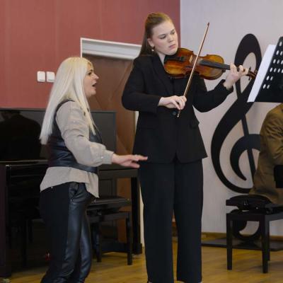 Pedagogu profesionālās kvalifikācijas pilnveides programma IP Stīgu instrumentu spēle pedagogiem