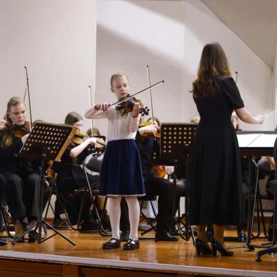 Pedagogu profesionālās kvalifikācijas pilnveides programma IP Stīgu instrumentu spēle pedagogiem