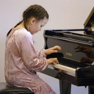IX Latgales reģiona jauno pianistu festivāls