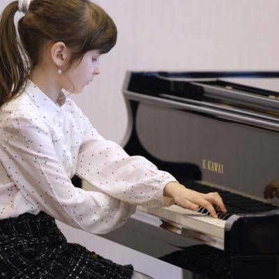IX Latgales reģiona jauno pianistu festivāls