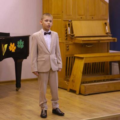 Kora klases audzēkņu koncerts Pīlādžogu dziesmas