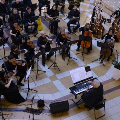 SBDMV simfoniskā orķestra koncerts T/C DITTON 