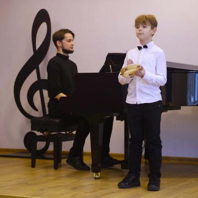 XIII Terēzes Brokas Jauno dziedātāju konkurss