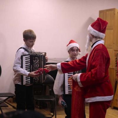 Akordeona nodaļas Ziemassvētku koncerts