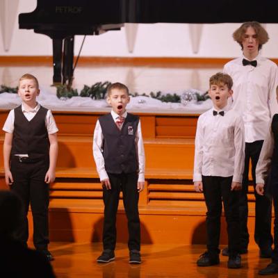 Koncerts Lai skan Ziemassvētkos!