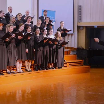 III Starptautiskais jauno kordiriģentu konkurss