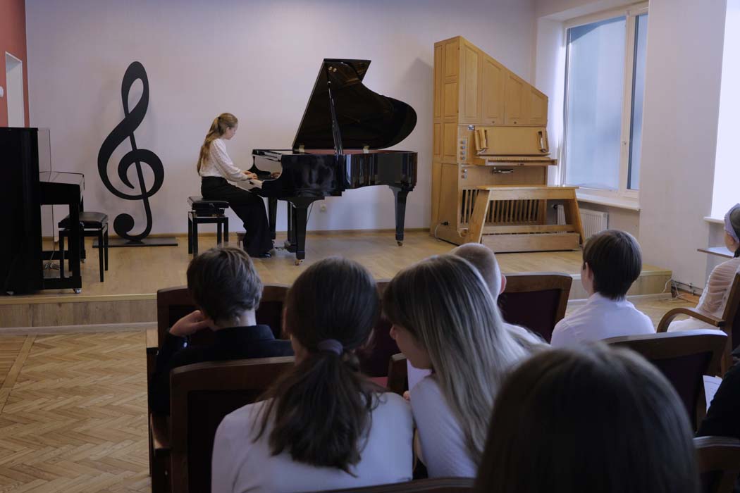 Vispārējo klavieru audzēkņu mācību koncerts “Ziemas muzikālie stāsti”