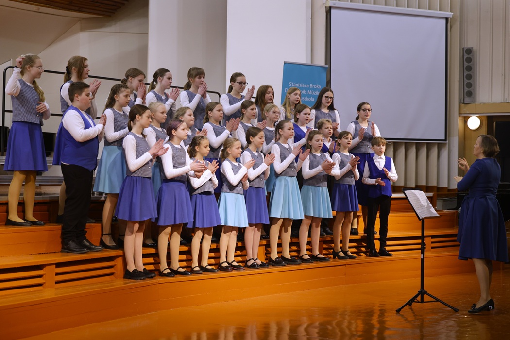 Dienvidlatgales reģiona mūzikas skolu XXII koru festivals-koncerts