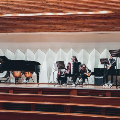Vidusskolas III kursa audzēkņu koncerts